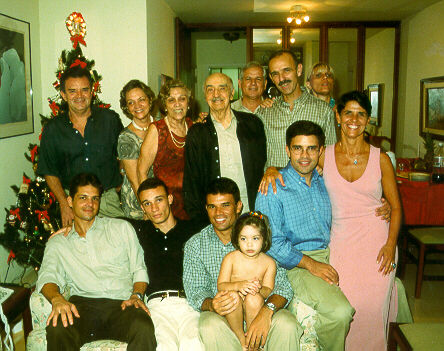 Part of my family during Christmas 1998 !!!